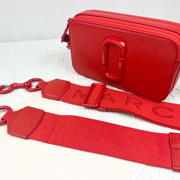 NWOT Marc Jacobs snapshot bag - Picture 9 of 10